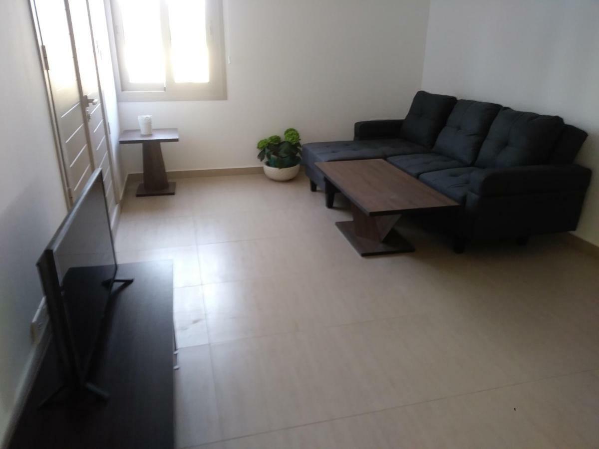 Argaka Palm Tree Apts Bagian luar foto